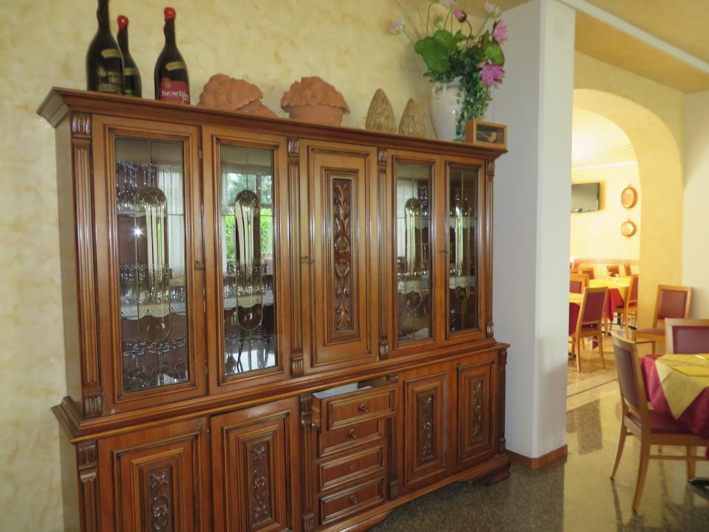 Hotel San Tomio Isola Vicentina Eksteriør billede